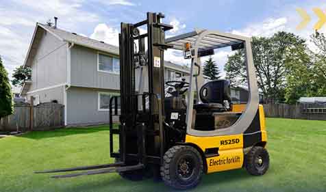 Rippa Group: The Application of Electric Balance Forklifts in E-Commerce Distribution Centers